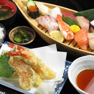 □隆明ランチ\2600円→1430円税込 : 魚匠 隆明 北野坂本店 (ぎょ