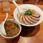 麺屋 六感堂 - ミニチキンカレー＋山椒鴨ラーメン（しお）＋合鴨山椒焼増し