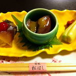 旬菜松はし  - 料理写真:お通しは三種