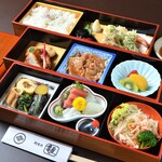 お弁当 [3段](パックor器)