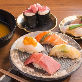 真心を込めて握る絶品ずし