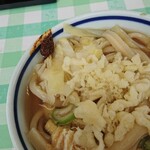 みうらうどん - すりだねと天かす投入！