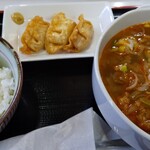 樹里 - 牛すじスープ定食
