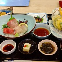 博多料亭 稚加榮 - 