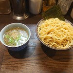 桔梗 - 塩つけ麺　特盛\880(20-03)