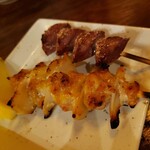 Sumibi Yakitori Noroshi - 肉付ヤゲン塩ナンコツ＆砂肝