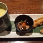 Shunsai Izakaya Kakurega - 絶品のお通し️
                        特に飲む茶碗蒸しが絶品‼️