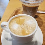 カフェ コア - アイスカフェラテ&ホットカフェオレ