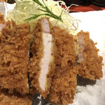 Katsu Ando Katsu - こちらが六穀豚