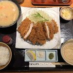 Katsu Ando Katsu - 極上ロースかつ食べ比べ膳（1,749円）