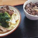 手打ちうどん ろくでなし - 肉うどん並、蹴とばし丼