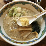 特麺コツ一丁ラーメン - ラーメン 麺半分 ニンニクありで