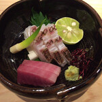 味ひろ - [造り]
      鯛、鮪