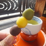 坊っちゃん団子とお茶