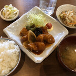 家庭料理居酒屋 よってって - ♪酢豚定食￥500