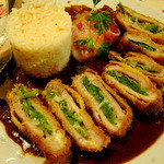 孫吉 - ポークフローレンス風（1300円）