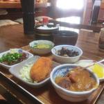 家庭料理 三福 - 【ランチの日替わり定食】看板に偽り無しの“家庭料理”そのもの。。。