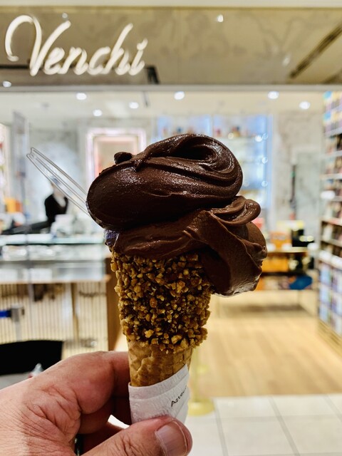 池袋 プレゼントに最適な話題の絶品チョコレート11選 食べログまとめ