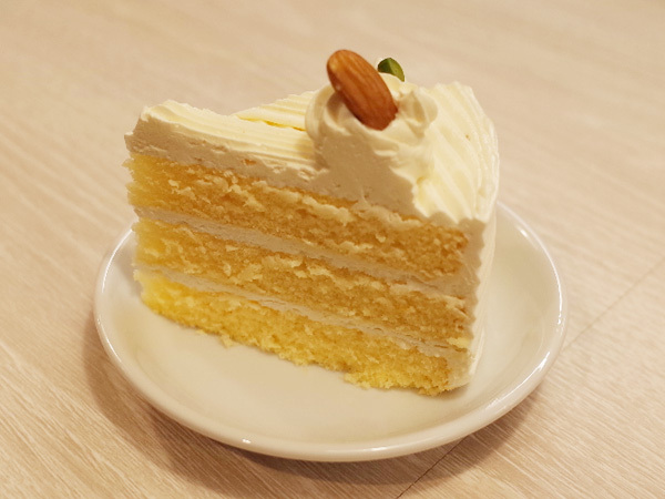 念願のクリスマスケーキ By バナナメロン 銀座ウエスト 銀座本店 Ginza West 旧店名 洋菓子舗 ウエスト 銀座 喫茶店 食べログ