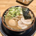 とんこつらぁ麺 松もと - 