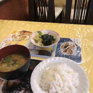 レストラン ワールド_1