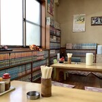 Hachiban Shokudou - 店内(座敷席)