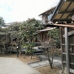 鎌倉 松原庵 - お庭も広々。