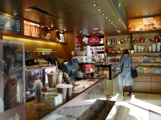 Lindt Chocolat Cafe Omotesando - 