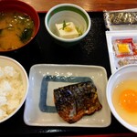 街かど屋 - 特朝定食(税込500円)