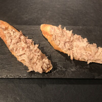 ラトリエ ドゥ ジョエル・ロブション - Ｍｅｎｕ Ｂ ６０５０円（総額）。豚肉のリエット。美味しくいただきました(^｡^)。食べ応えもあります。