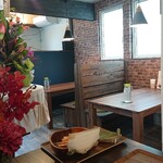 カレーハウス アパッチ - 店内