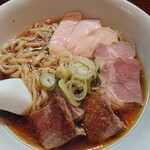 らーめん　かねかつ -  2020年2月　らーめん+徳肉三昧　1000+700円