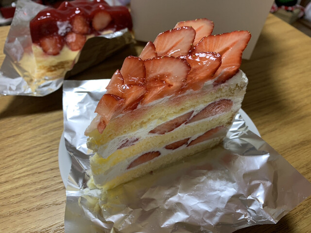 いちごショートをテイクアウト By Strawberry Tea Cake Grace ティーアンドケーキ グレース 西荻窪 ケーキ 食べログ