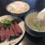 牛たん炭焼 利久 - 極み定食