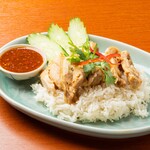 Khao Man Gai / Rice topped with boiled chicken