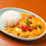 Talay Patpong Curry / Stir-fried Seafood with egg and curry