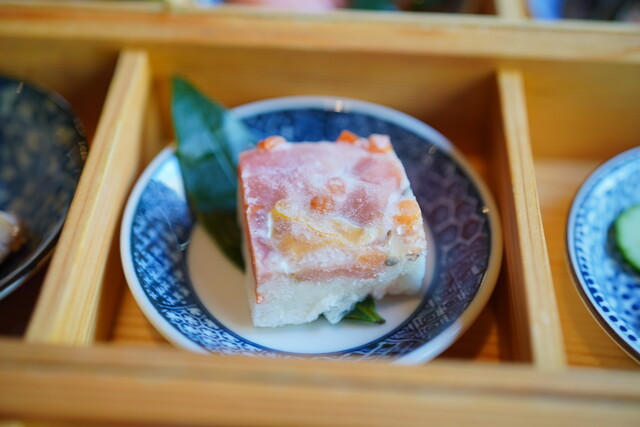 千年鮭 井筒屋 センネンザケ イヅツヤ 村上 和食 その他 食べログ 千年鮭 井筒屋 センネンザケ イヅツヤ 村上 和食 その他 食べログ