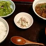 つづみ留次郎 - とろとろ煮込み定食850円