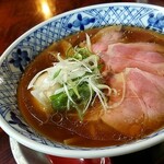 鶏 牛骨 鯛と貝類の旨味が 凝縮された清湯スープ By Debu Ingodebunables De Tapun さんくるげ 神俣 ラーメン 食べログ