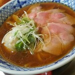 鶏 牛骨 鯛と貝類の旨味が 凝縮された清湯スープ By Debu Ingodebunables De Tapun さんくるげ 神俣 ラーメン 食べログ