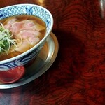 鶏 牛骨 鯛と貝類の旨味が 凝縮された清湯スープ By Debu Ingodebunables De Tapun さんくるげ 神俣 ラーメン 食べログ