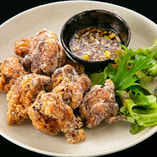 We recommend the juicy Karaage chicken and Arita chicken liver!