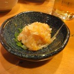 Toriyakidokoro Toritori - サメ軟骨梅肉和え