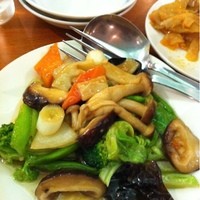 横浜中華街 重慶飯店 本館 - 野菜炒め