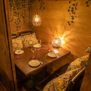 Fully equipped with private rooms!! Perfect for dates, girls' nights out, birthdays, and joint parties♪