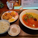 中国料理ふくふく - 担々麺唐揚げセット850円