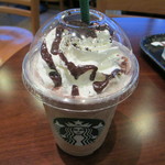 スターバックス・コーヒー - チョコレートクッキークランブルフラペチーノ　４９０円