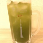 猿や - 猿やイチオシ！
メガ旭ハイ ¥700
Japanese green tea "Maccha" with Shochu 戸越銀座で長きにわたって愛されたお茶屋”旭昇園”こだわりのお抹茶を使ったお茶割り。お酒を楽しみながら健康長寿の源”カテキン”パワーも注入