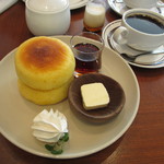 ブルック マークス - ぽってりホットケーキと珈琲