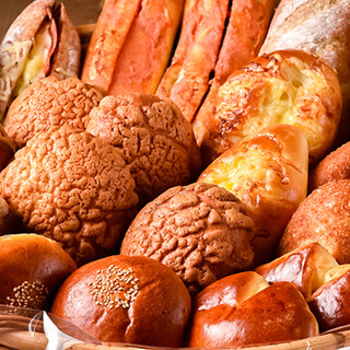 サンタおじさんの石窯パン工房_1